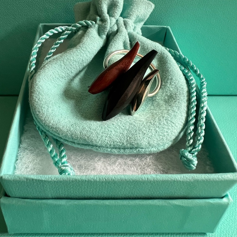 🌸🌸 Authentic Tiffany & Co. RARE Frank Gehry Fish Ring - Picture 15 of 16